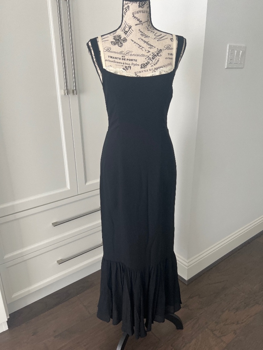 Reformation Irisa Dress Black - Size 4